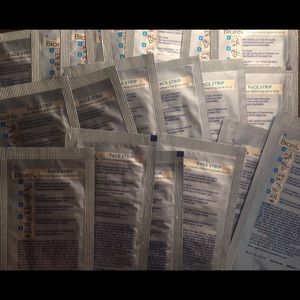 20 Biore Deep Cleaning Pore Strips